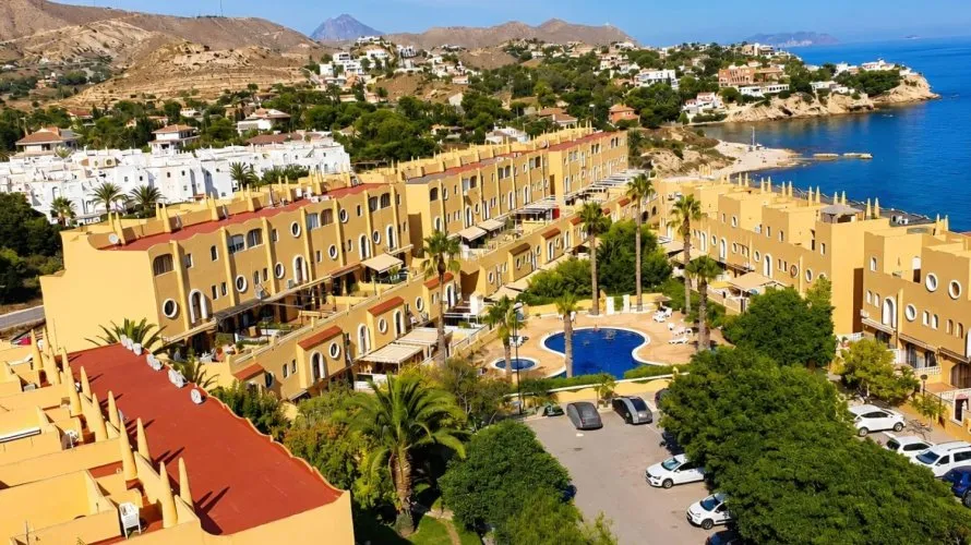 3 bedrooms house for sale, El Campello, Spain No. 1277