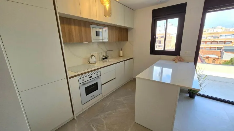 2 bedrooms penthouse for sale, Torrevieja, Spain No. 1224 № 22