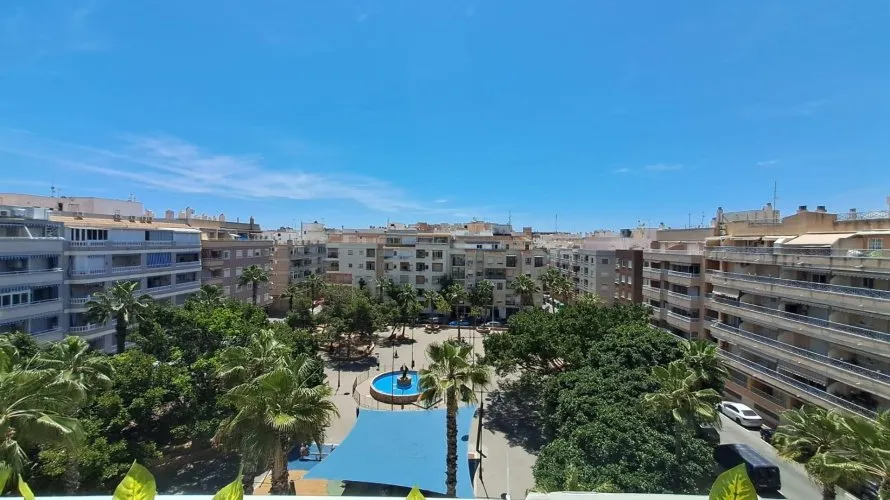 2 bedrooms penthouse for sale, Torrevieja, Spain No. 1290 № 10