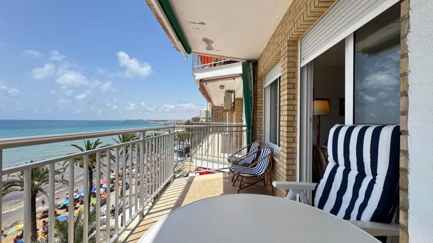 3 bedrooms apartment for sale, Torrevieja, Spain No. 1238 № 16