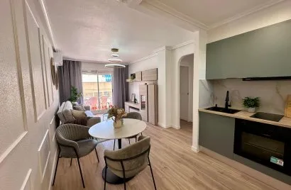 2 bedrooms apartment for sale, Torrevieja, Spain No. 1302