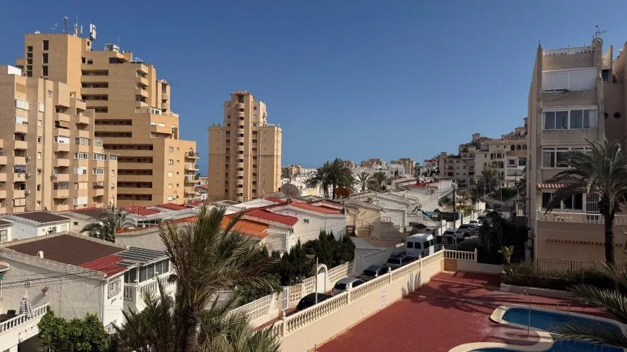 44m² apartment for sale, Torrevieja, Spain No. 1505 № 4