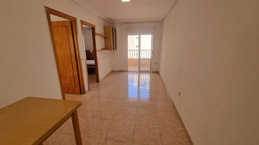 2 bedrooms apartment for sale, Torrevieja, Spain No. 1546 № 10