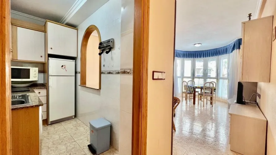 2 bedrooms apartment for sale, Torrevieja, Spain No. 1521 № 3
