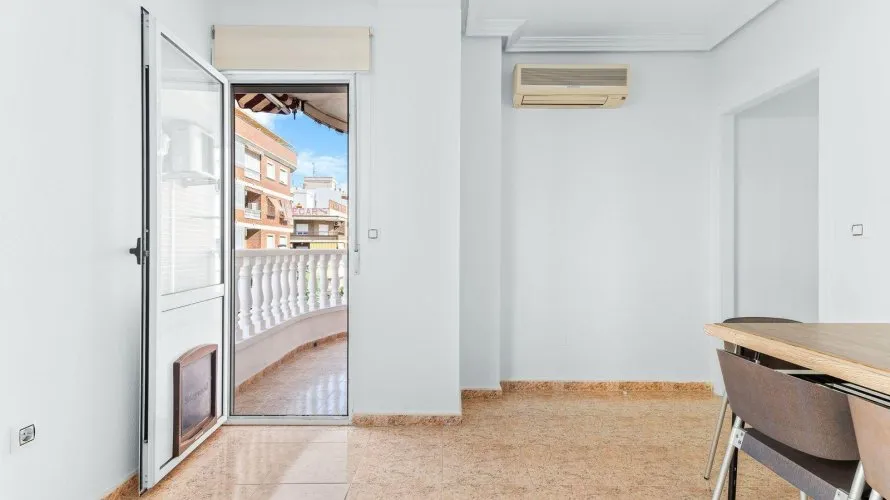 3 bedrooms apartment for sale, Torrevieja, Spain No. 1523 № 6