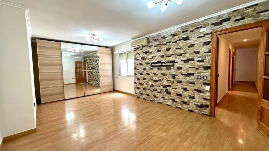 99m² apartment for sale, Alicante, Spain No. 1569 № 13