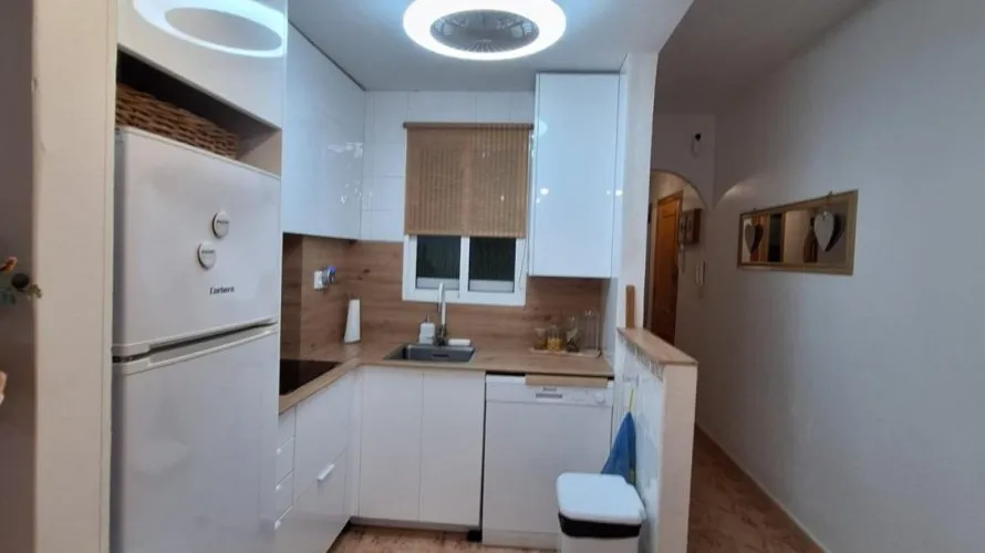 1 bedroom apartment for sale, Torrevieja, Spain No. 1628 № 18