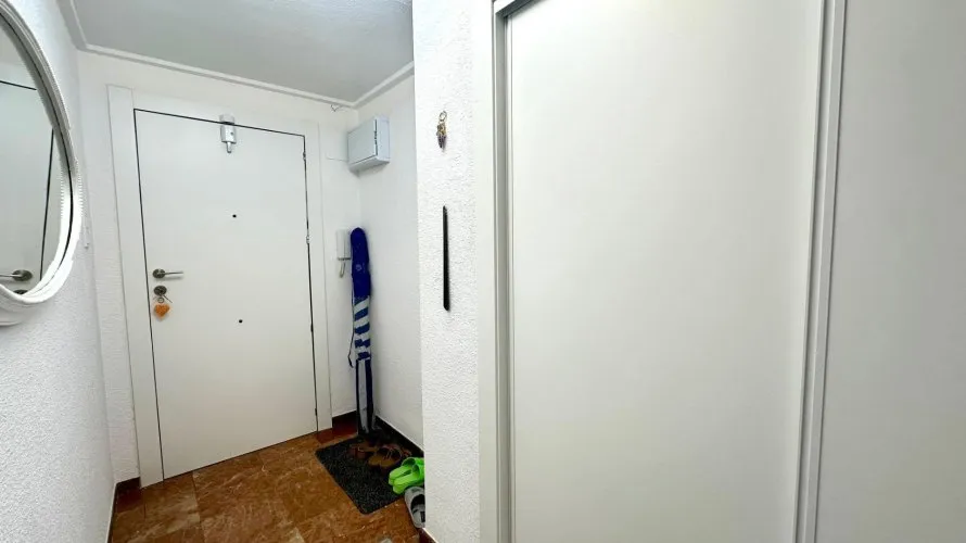 4 bedrooms apartment for sale, Alicante, Spain No. 1323 № 2