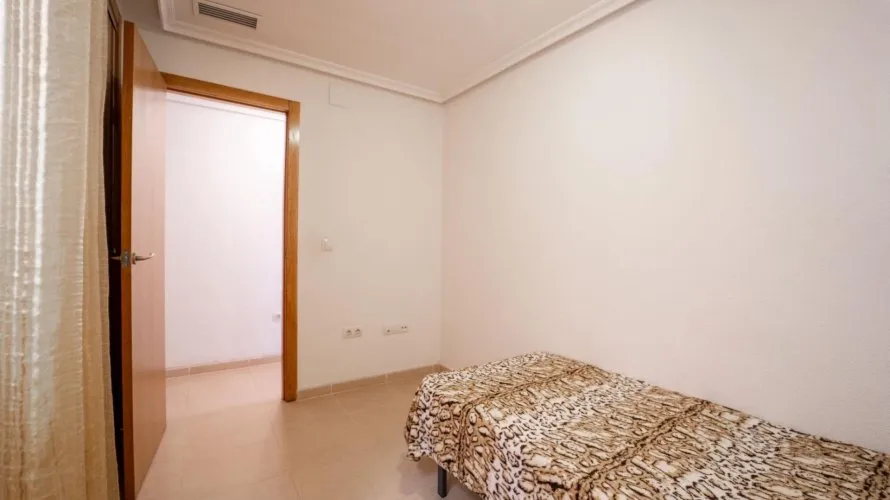 2 bedrooms apartment for sale, Torrevieja, Spain No. 1413 № 10
