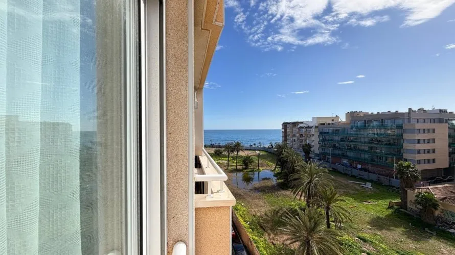 2 bedrooms apartment for sale, Torrevieja, Spain No. 1468 № 4