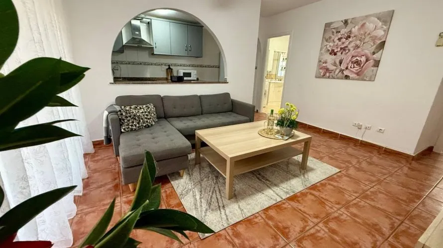 2 bedrooms apartment for sale, Torrevieja, Spain No. 1384 № 18