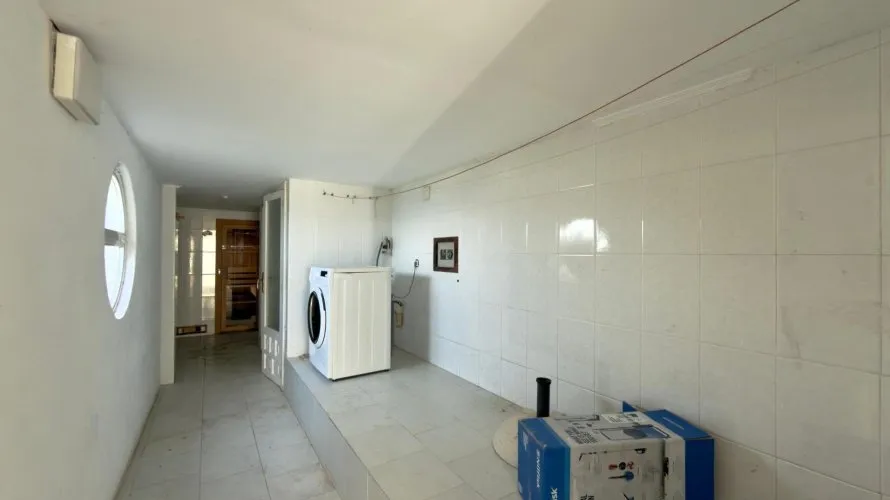 7 bedrooms villa for sale, Benidorm, Spain No. 1365 № 19