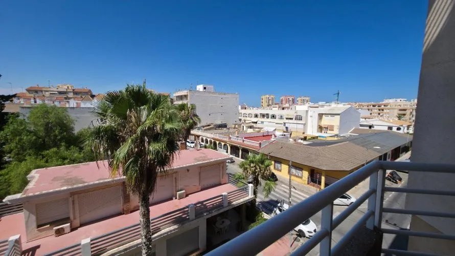 1 bedroom apartment for sale, Torrevieja, Spain No. 1590 № 10