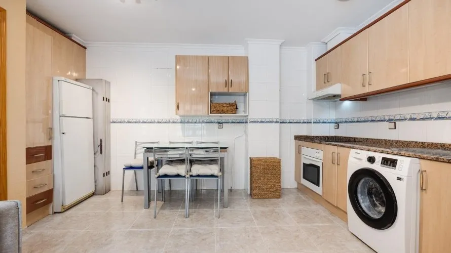 2 bedrooms apartment for sale, Torrevieja, Spain No. 1499 № 19