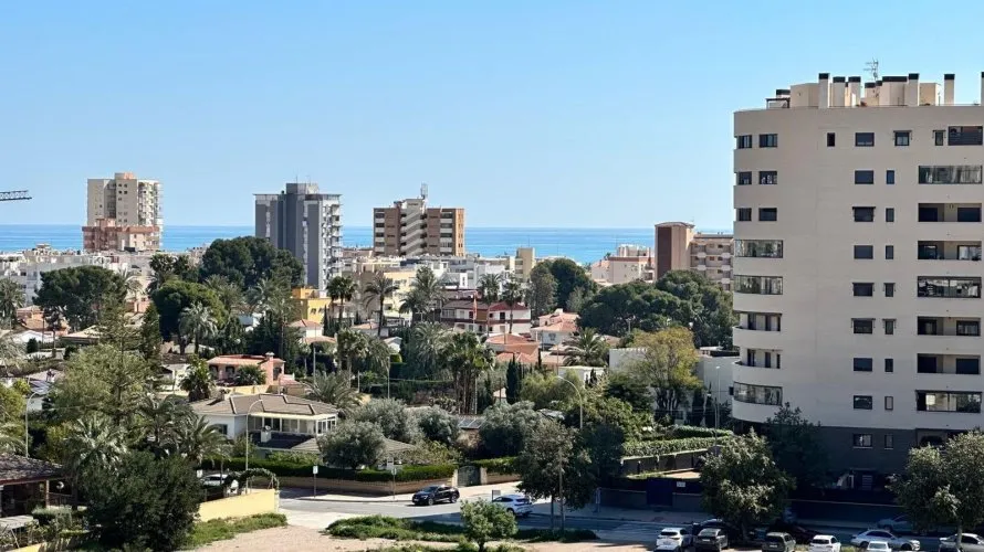 3 bedrooms apartment for sale, Alicante, Spain No. 1362 № 6