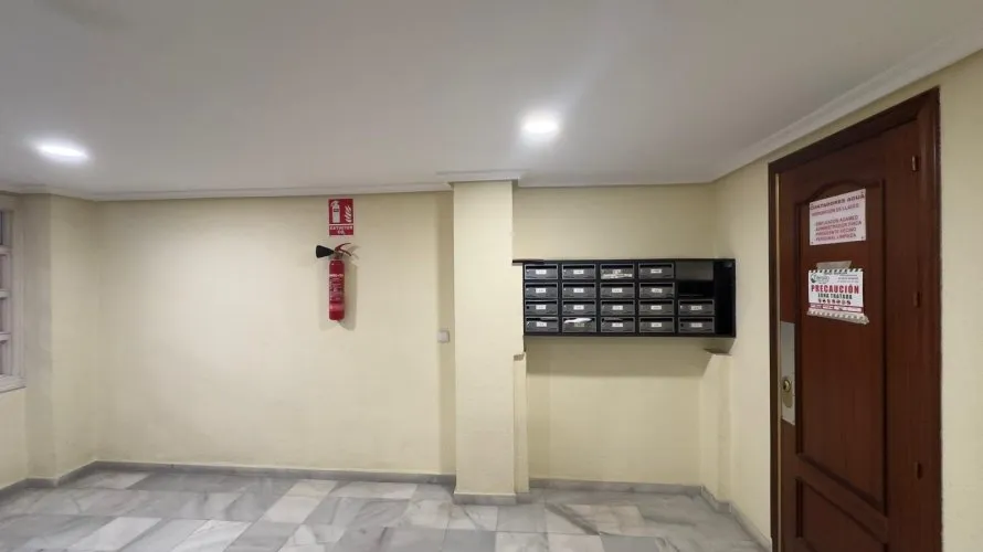 2 bedrooms apartment for sale, Torrevieja, Spain No. 1470 № 3
