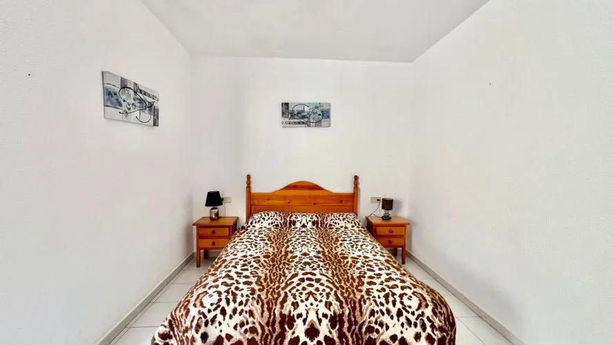 1 bedroom penthouse for sale, Torrevieja, Spain No. 1483