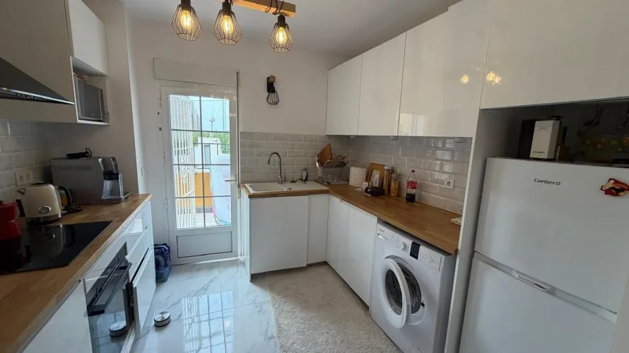 3 bedrooms bungalow for sale, Torrevieja, Spain No. 1627 № 7