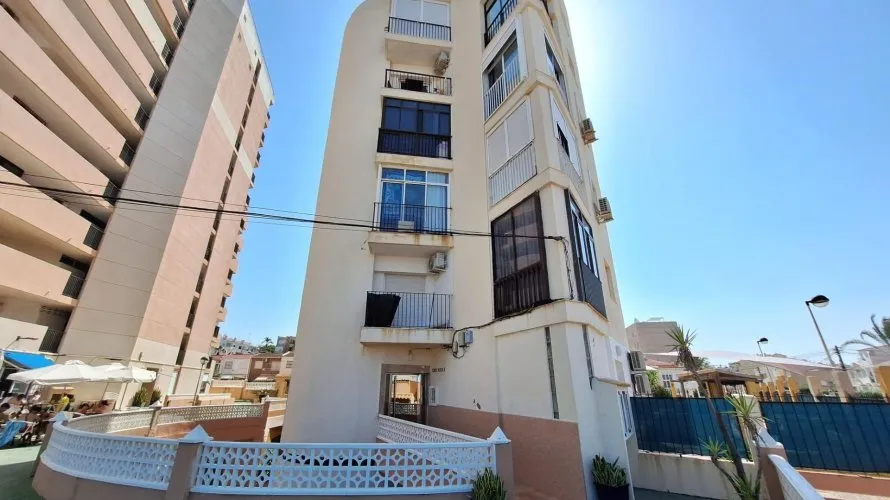 33m² apartment for sale, Torrevieja, Spain No. 1476 № 5