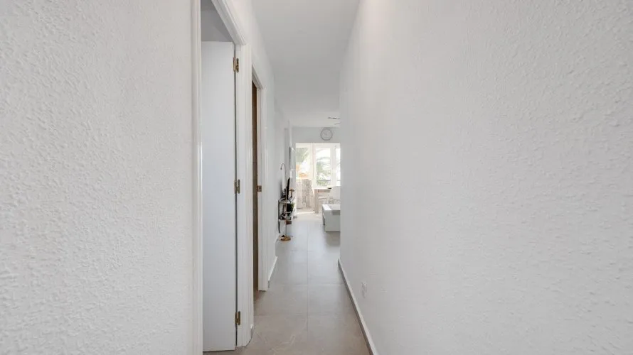 1 bedroom apartment for sale, Torrevieja, Spain No. 1509 № 11
