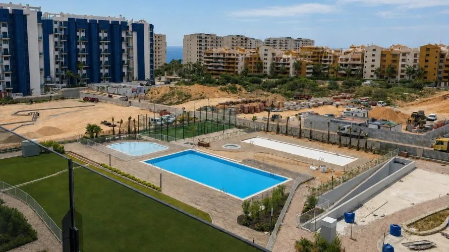 2 bedrooms apartment for sale, Torrevieja, Spain No. 1347 № 23