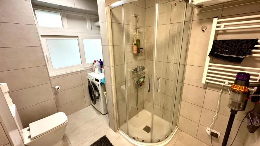 4 bedrooms apartment for sale, Alicante, Spain No. 1323 № 19
