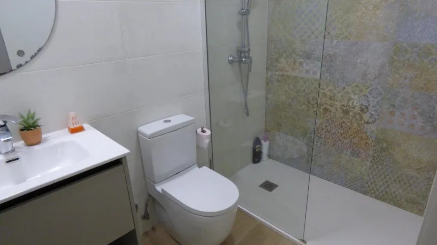 50m² commercial property for sale, Alicante, Spain No. 1395 № 9