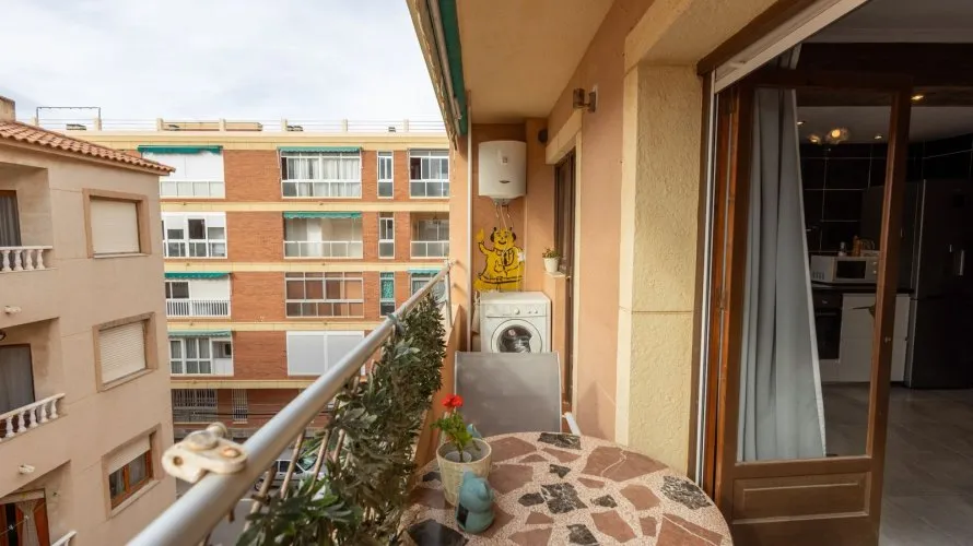 89m² apartment for sale, Torrevieja, Spain No. 1578 № 20