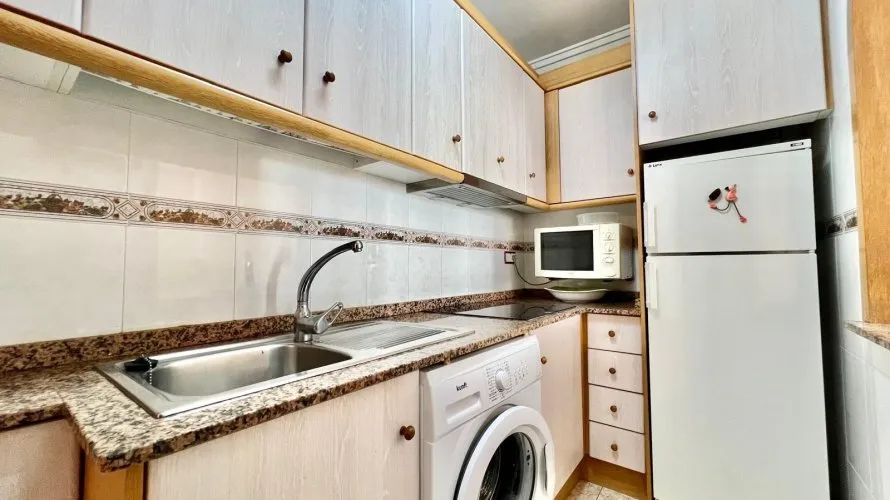 2 bedrooms apartment for sale, Torrevieja, Spain No. 1521