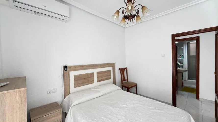 3 bedrooms apartment for sale, Torrevieja, Spain No. 1587 № 9