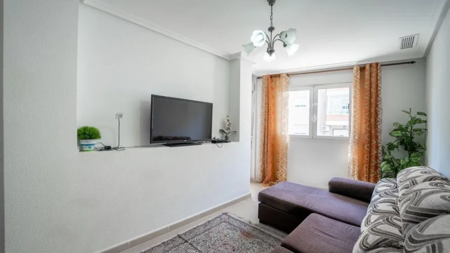 2 bedrooms apartment for sale, Torrevieja, Spain No. 1413 № 3