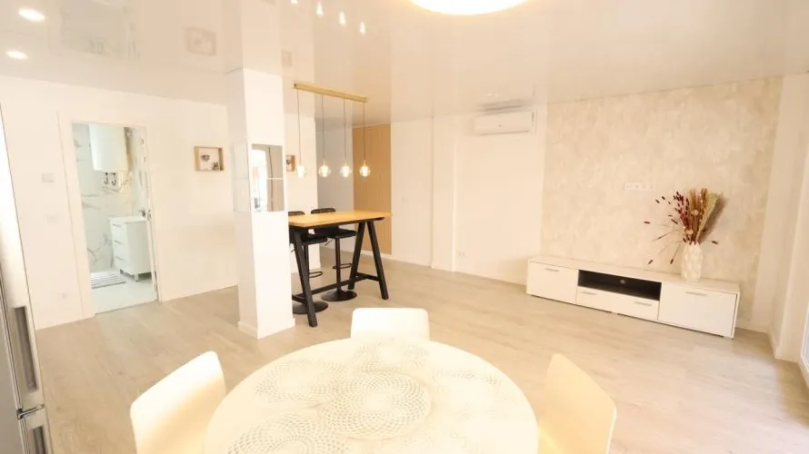 3 bedrooms apartment for sale, Torrevieja, Spain No. 1307 № 15