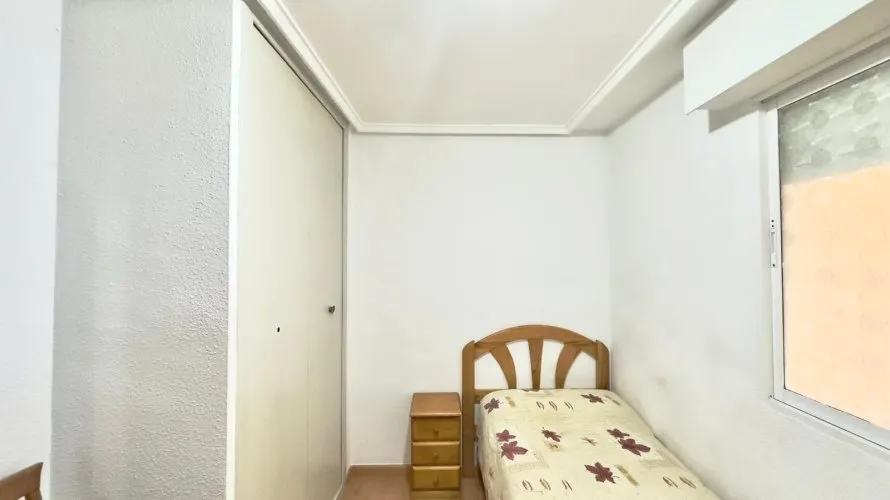 2 bedrooms apartment for sale, Torrevieja, Spain No. 1470 № 11