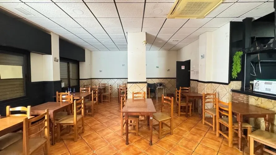 159m² commercial property for sale, Torrevieja, Spain No. 1396 № 24