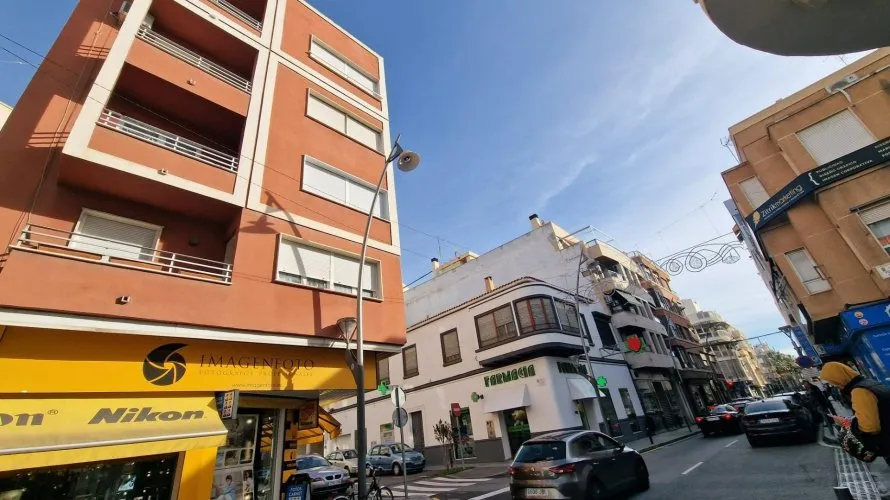 3 bedrooms apartment for sale, Torrevieja, Spain No. 1391 № 20