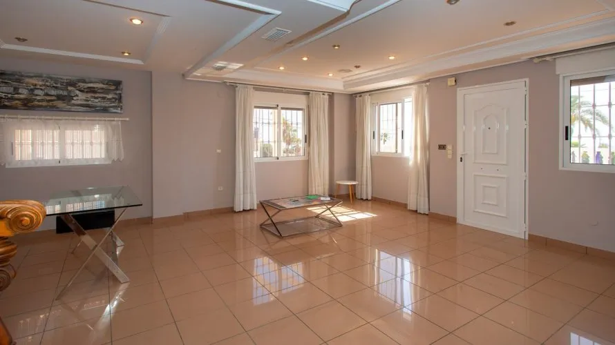 180m² villa for sale, Torrevieja, Spain No. 1326 № 21