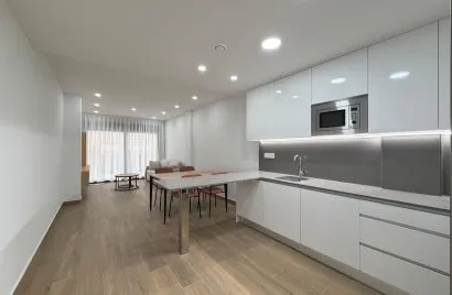 2 bedrooms apartment for sale, Torrevieja, Spain No. 1370