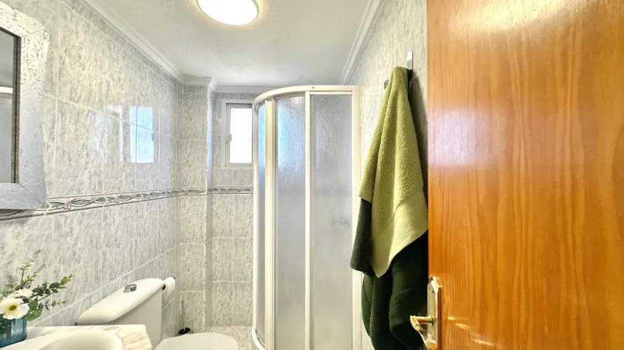 1 bedroom apartment for sale, Torrevieja, Spain No. 1510 № 18