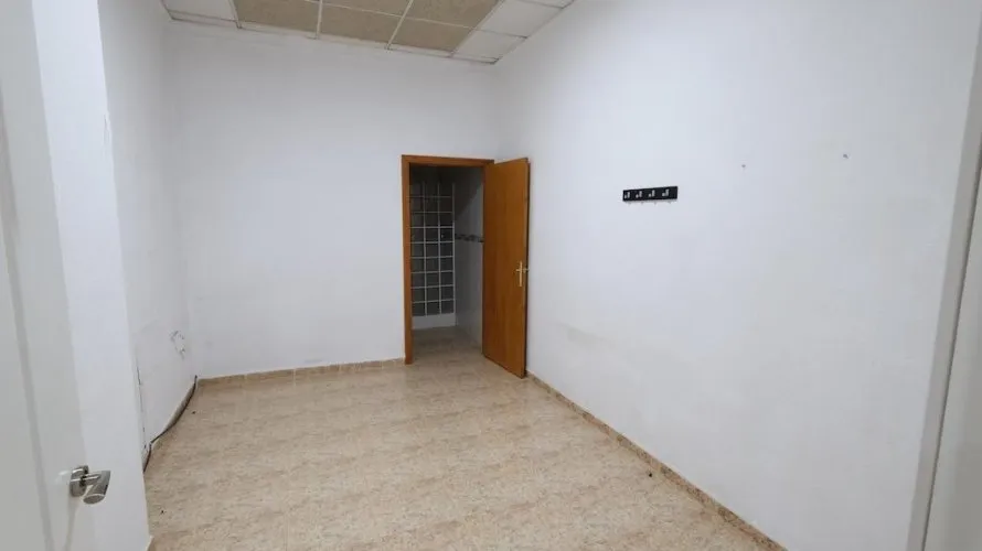 1 bedroom commercial property for sale, Torrevieja, Spain No. 1585 № 5