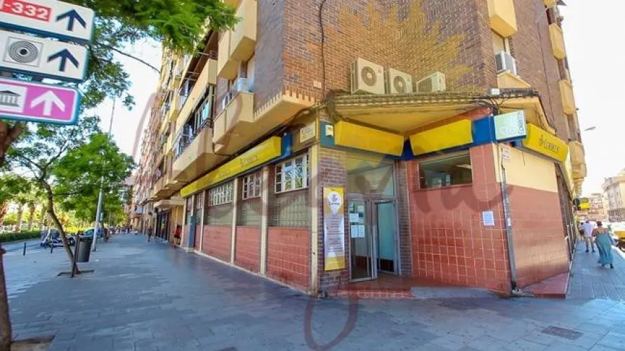 50m² commercial property for sale, Alicante, Spain No. 1379 № 8