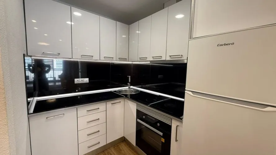 2 bedrooms apartment for sale, Torrevieja, Spain No. 1506 № 11