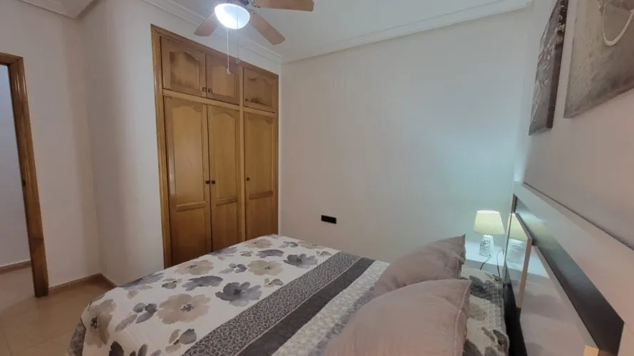 1 bedroom apartment for sale, Torrevieja, Spain No. 1447 № 2