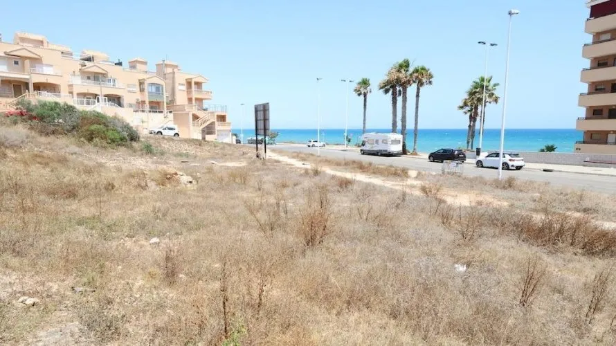 Land plot for sale, Torrevieja, Spain No. 1345 № 1