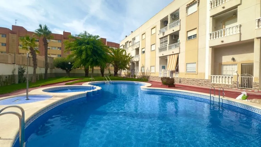 69m² penthouse for sale, Torrevieja, Spain No. 1474 № 2
