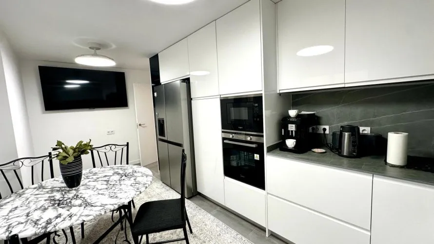 4 bedrooms apartment for sale, Alicante, Spain No. 1323 № 13