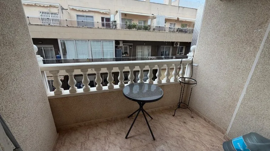 61m² apartment for sale, Torrevieja, Spain No. 1533 № 12
