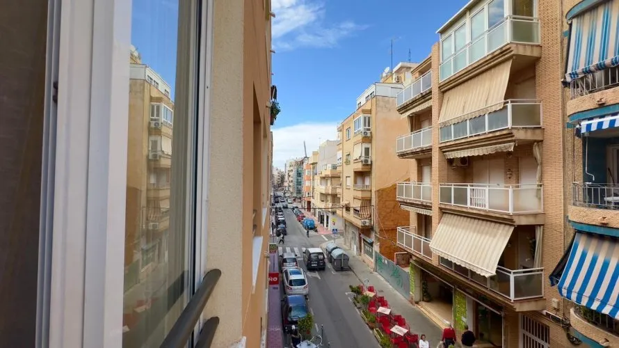 2 bedrooms apartment for sale, Torrevieja, Spain No. 1470 № 6
