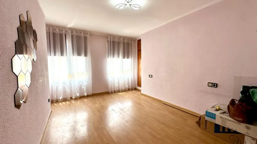 99m² apartment for sale, Alicante, Spain No. 1569 № 12