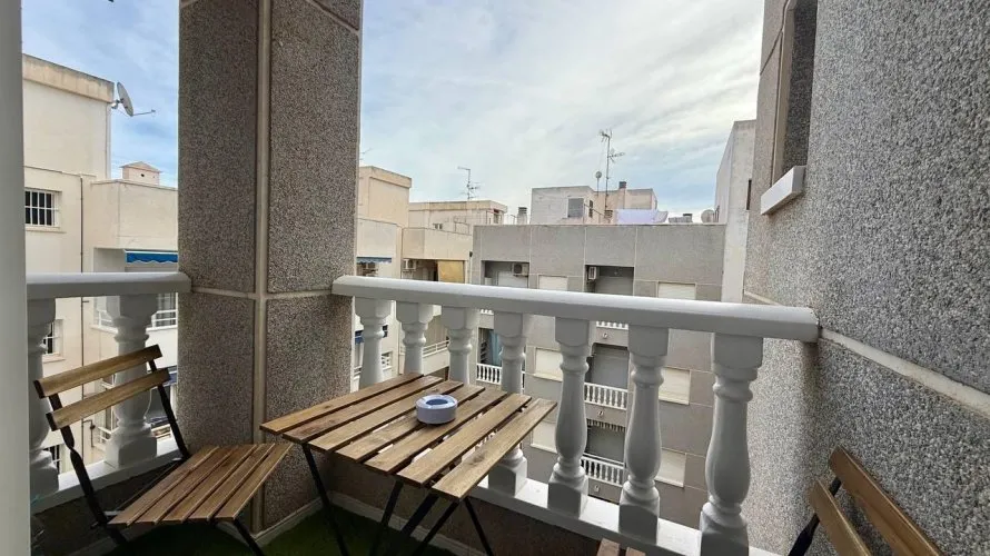 1 bedroom apartment for sale, Torrevieja, Spain No. 1478 № 17
