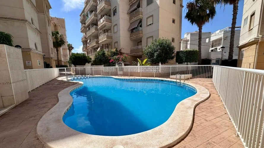 2 bedrooms apartment for sale, Torrevieja, Spain No. 1302 № 27